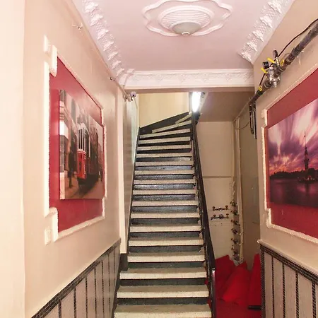 Panzió Anova Pera 4*